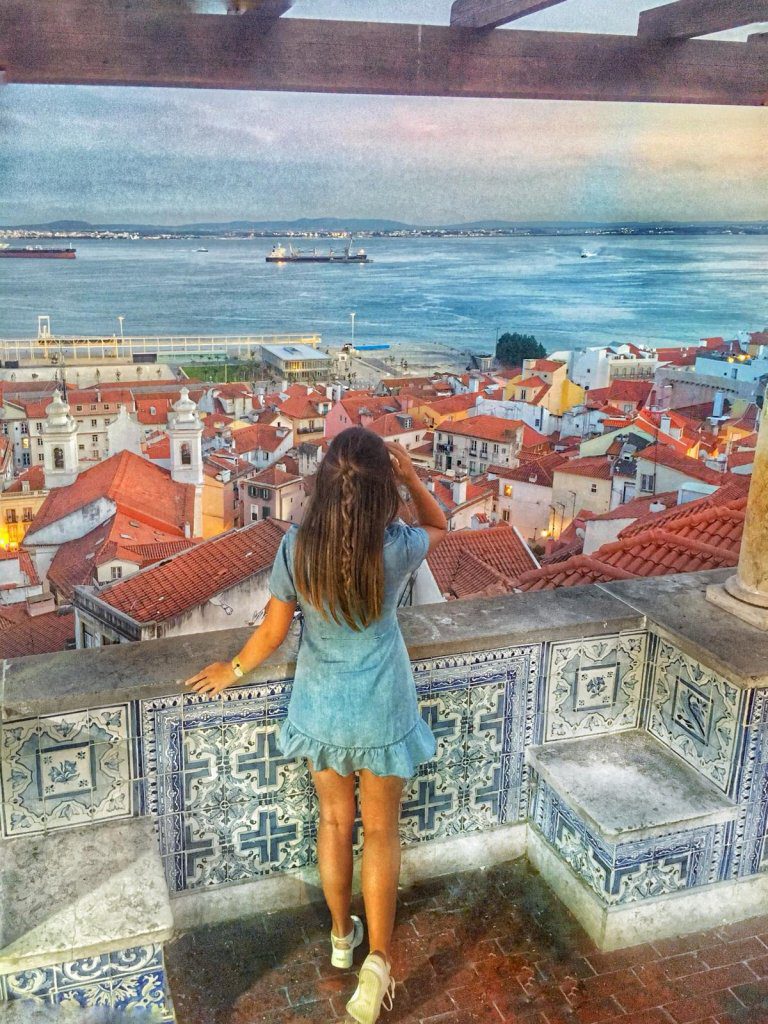 Miradouro de Santa Luzia Reisetipps Lissabon Portugal